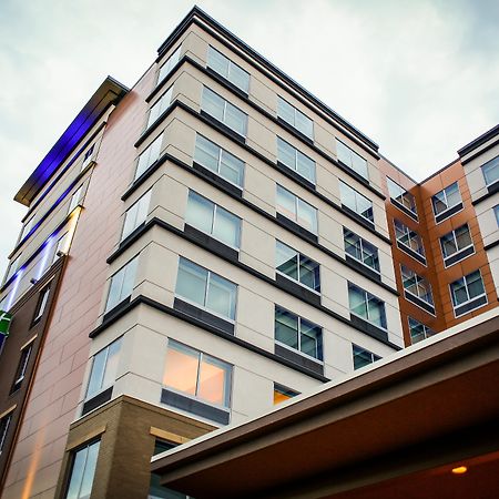 Holiday Inn Express & Suites Downtown Louisville By Ihg Zewnętrze zdjęcie
