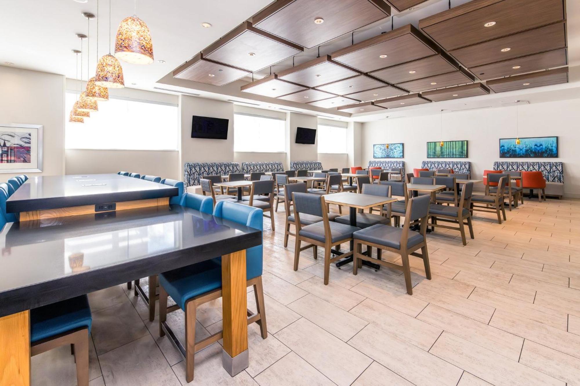 Holiday Inn Express & Suites Downtown Louisville By Ihg Zewnętrze zdjęcie